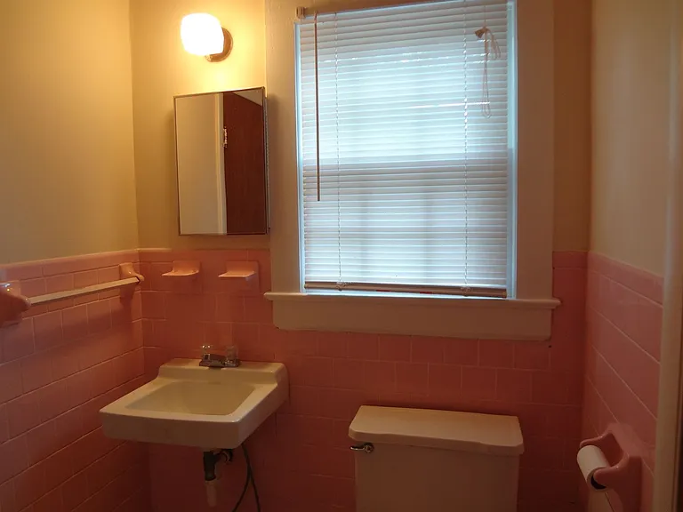 100 Caldwell St — Photo 8