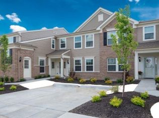 408 River Rdg, Lawrenceburg, IN 47025