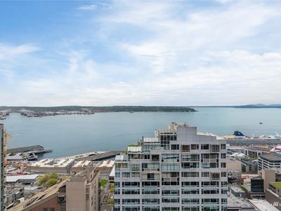 2033 2nd Ave APT 1505, Seattle, WA, 98121