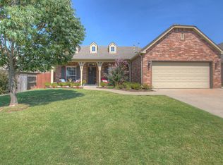 15 E 157th Pl S, Glenpool, OK 74033
