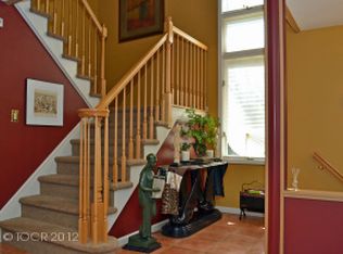 24 Lakeview Dr, Old Tappan, NJ