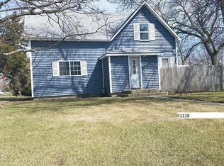 857 Prospect Ave, Windom, MN 56101