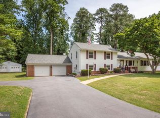 45900 W Sunrise Dr, Lexington Park, MD 20653