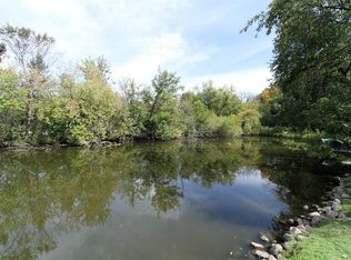 306 Jervey Ln, Bartlett, IL