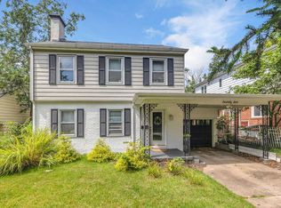 22 Edgewood Ct, Decatur, IL 62522