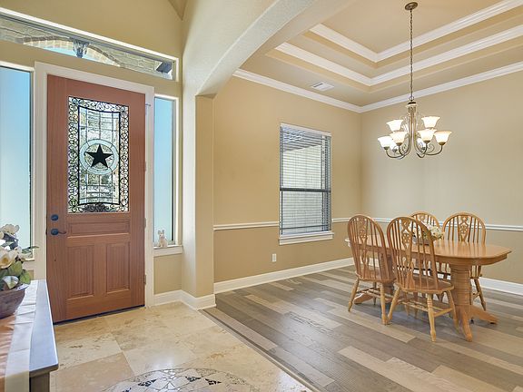 3rd image of 227 Oak Forest Dr