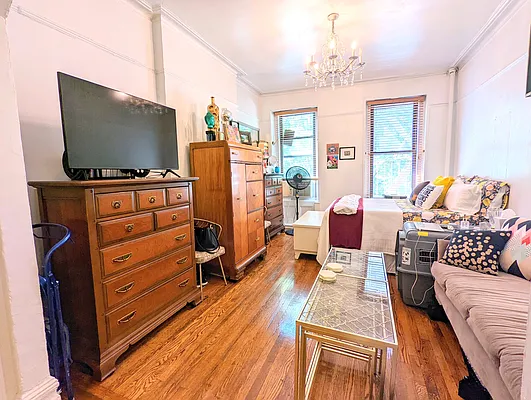 Rented by Manhattan Spaces | media 15