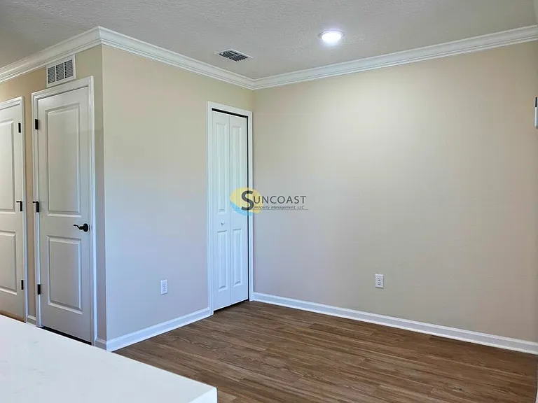 5677 George Ct #201 — Photo 4