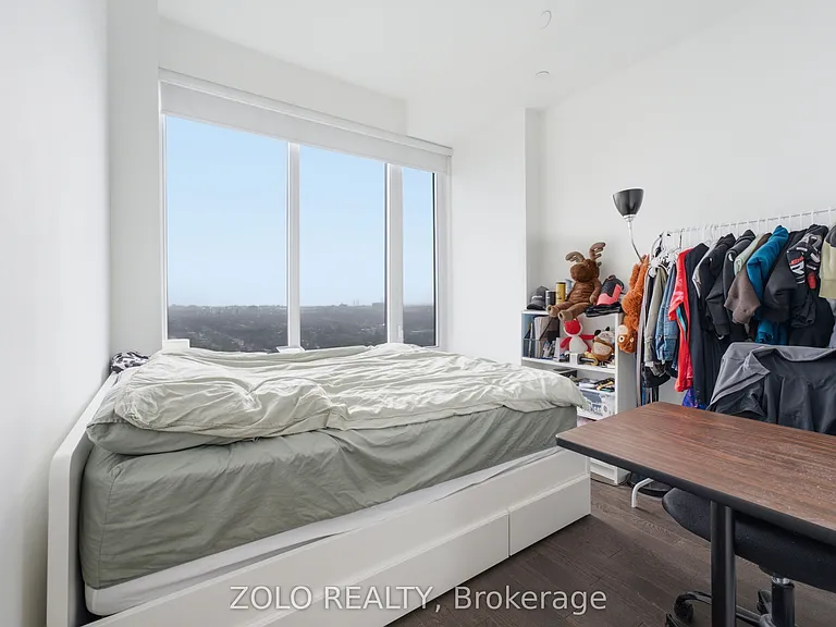 75 Canterbury Pl #Penthouse 303 — Photo 12