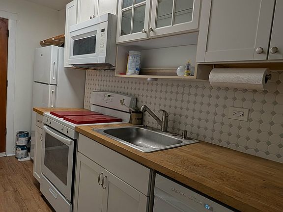 4th image of 5601 N Mason Ave #2