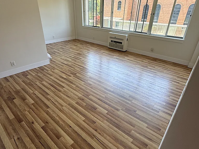 1000 East Ave #204 — Photo 1