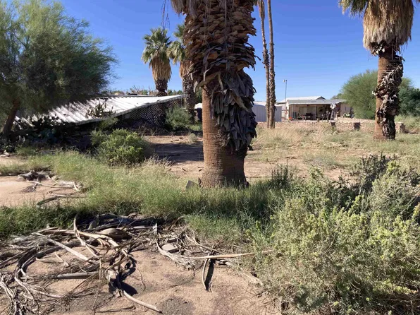 8858 S Jerome Ct, Wellton, AZ 85356