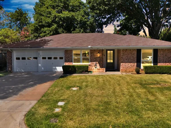 1511 Darlene Ln, Arlington, TX 76010