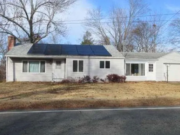 153 Chestnut St, East Longmeadow, MA 01028