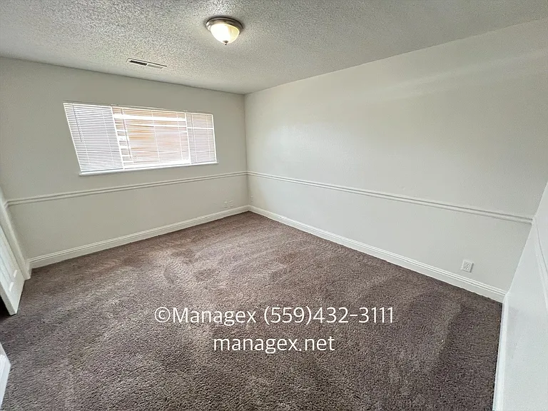 5208 N Angus St — Photo 12