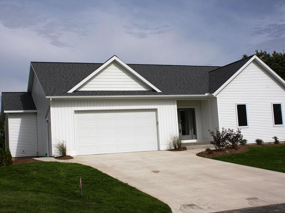 1st image of 1668 Cedar Creek Dr #10
