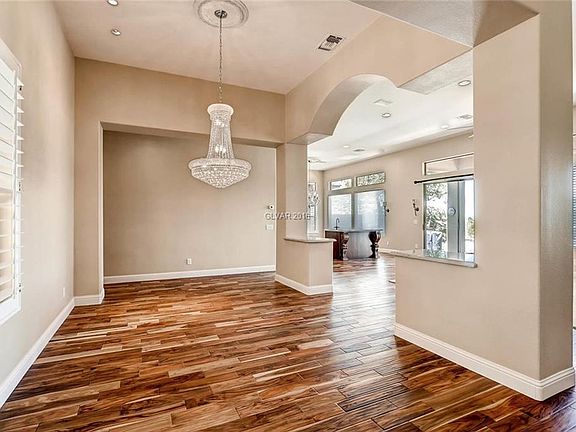 3rd image of 34 Candlewyck Dr #0