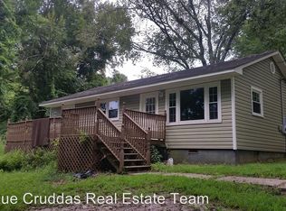 111 Venus Rd, Jacksonville, NC 28546