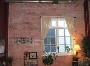 314 Brown St #201, Philadelphia, PA 19123