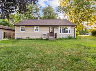 3404 Clover Ln, Zion, IL 60099