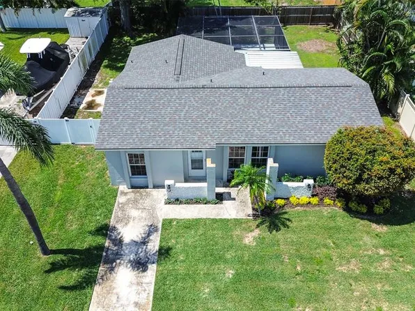 9650 68th St N, Pinellas Park, FL 33782