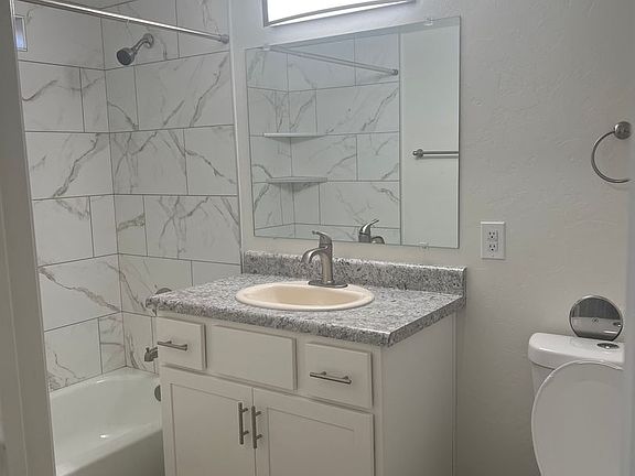5th image of 510 W Sahuaro St APT 1105