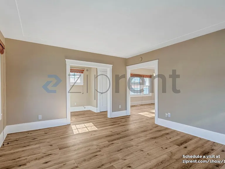 1012 Ventura Ave — Photo 5