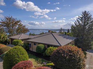 6096 Upland Ter S, Seattle, WA 98118