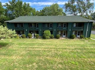 1062 Brittain Rd, Akron, OH 44305