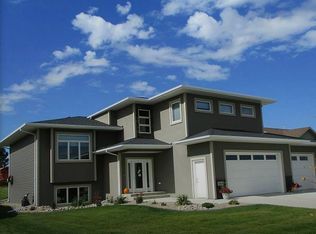 4814 Pumice Loop, Bismarck, ND 58503