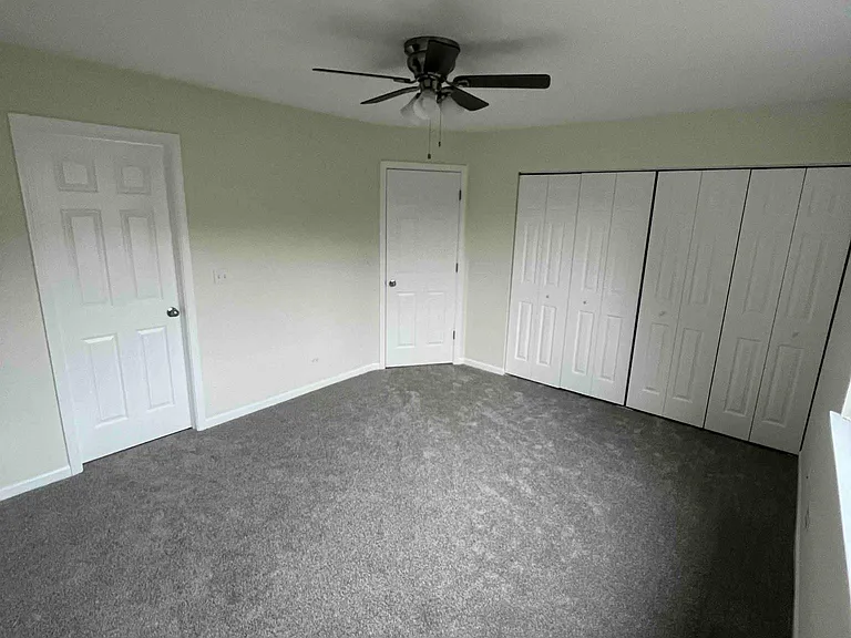 6865 Hampton Cir — Photo 15