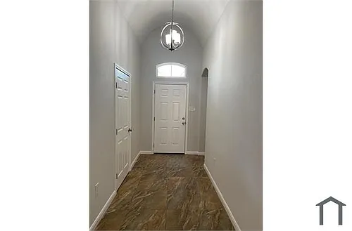 8239 Comanche Pass Photo 1
