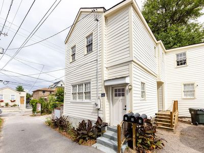 1 Drews Aly, Charleston, SC, 29403