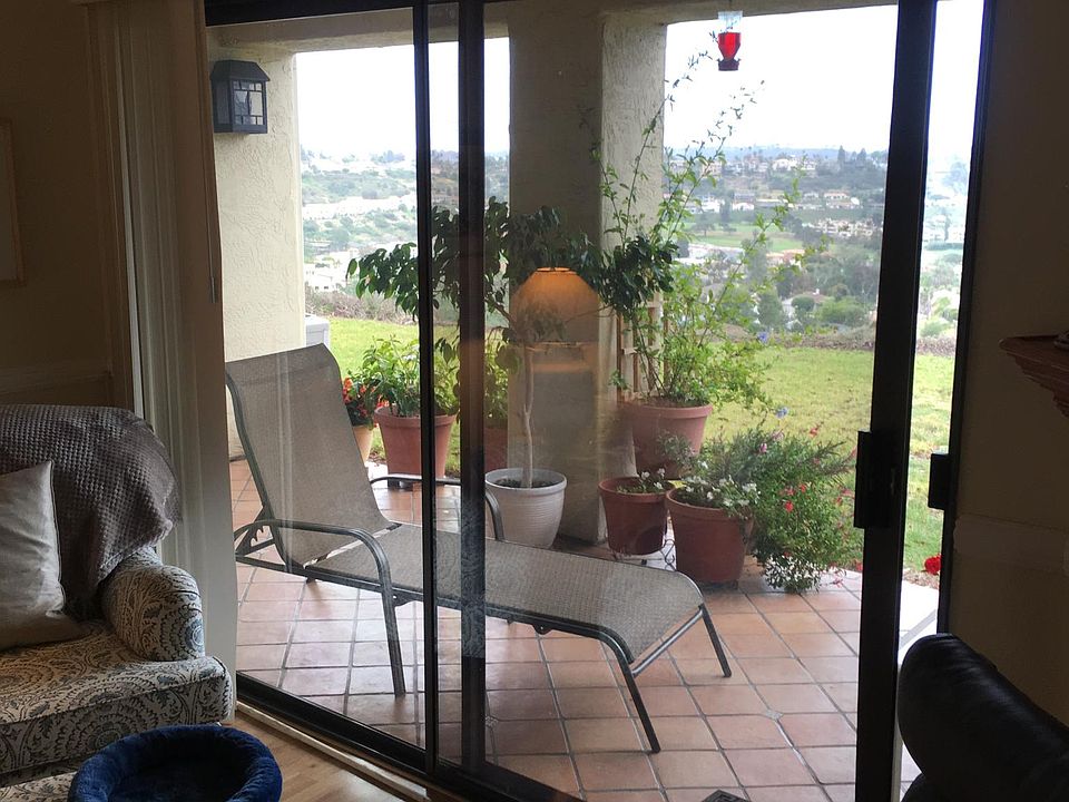 Living Room Courtyard View Over Golf Course