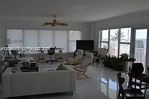 3850 Galt Ocean Dr #111 — Photo 2