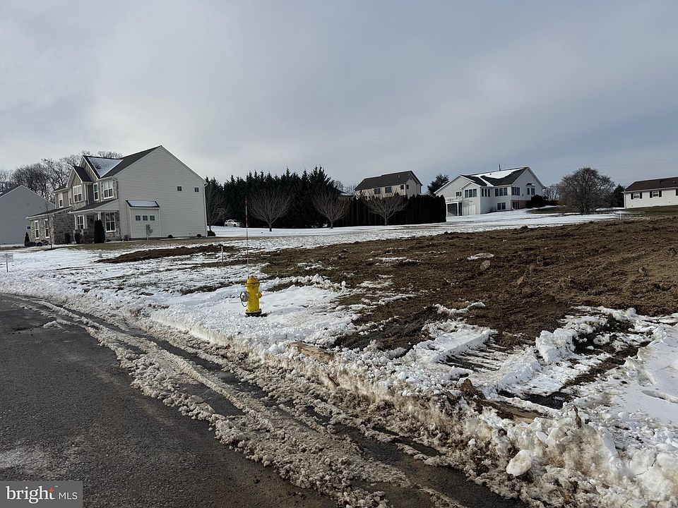 2nd image of 408 Santa Anita Dr