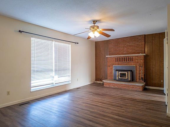 5th image of 2014 Deer Path