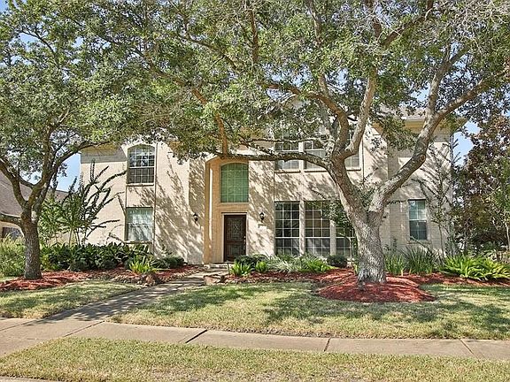 2nd image of 4206 Flora Dr