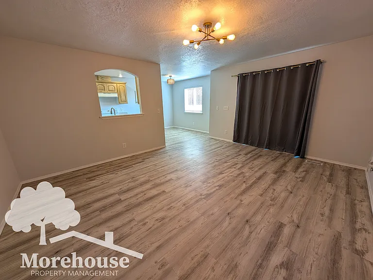 39 S Sugar Loop Ln — Photo 4