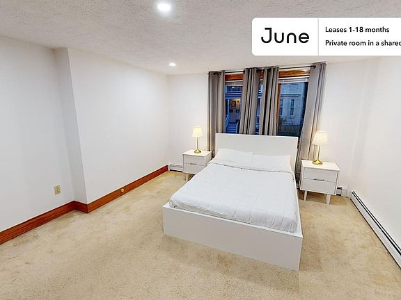 3rd image of 166A Auburn St #1