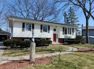6805 Western Ave, Darien, IL 60561