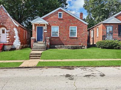5920 Dressell Ave, Saint Louis, MO, 63120