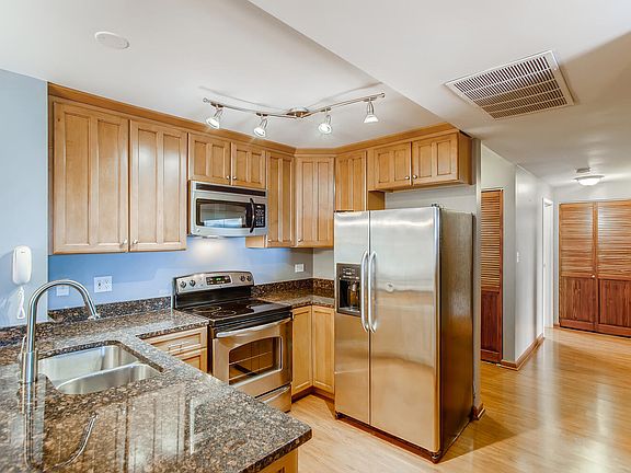 4th image of 5400 Walnut Ave Unit 303