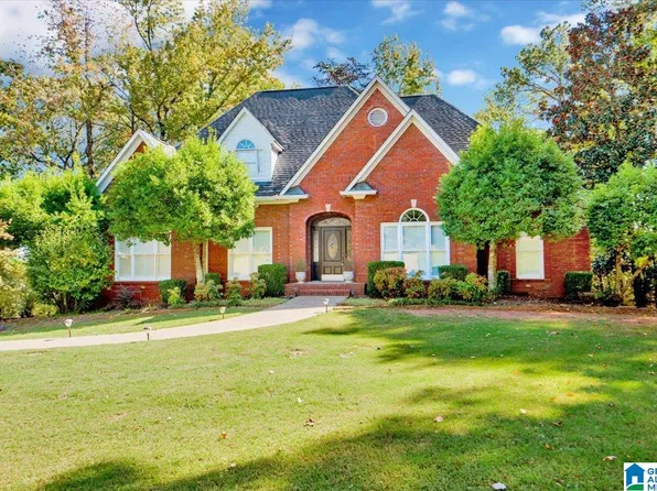 213 Wimberly Dr, Trussville, AL 35173