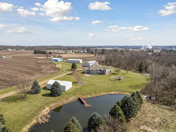 2312 Becker Trl, Faribault, MN 55021