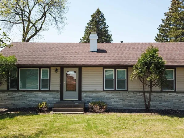 3301 Saint Francis Blvd, Anoka, MN 55303