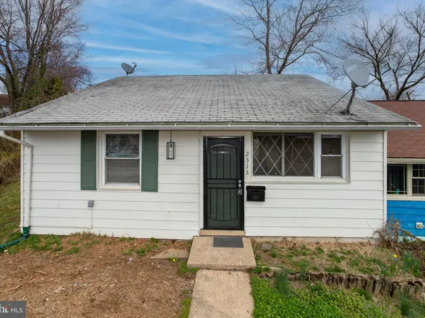 2313 Romney Ct, Landover, MD 20785