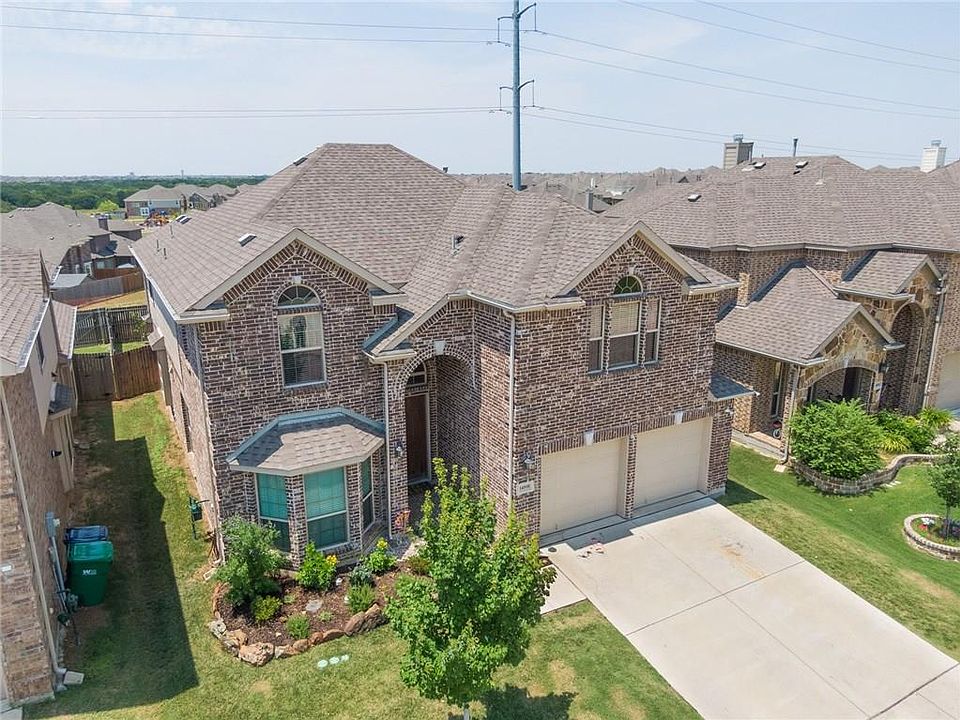 1st image of 14008 Blueberry Hill Dr