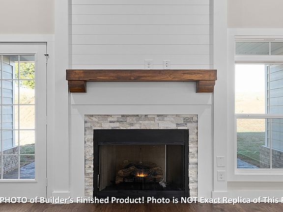 4th image of 217 Hereford Blvd