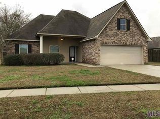 2264 Zelmere St, Zachary, LA 70791